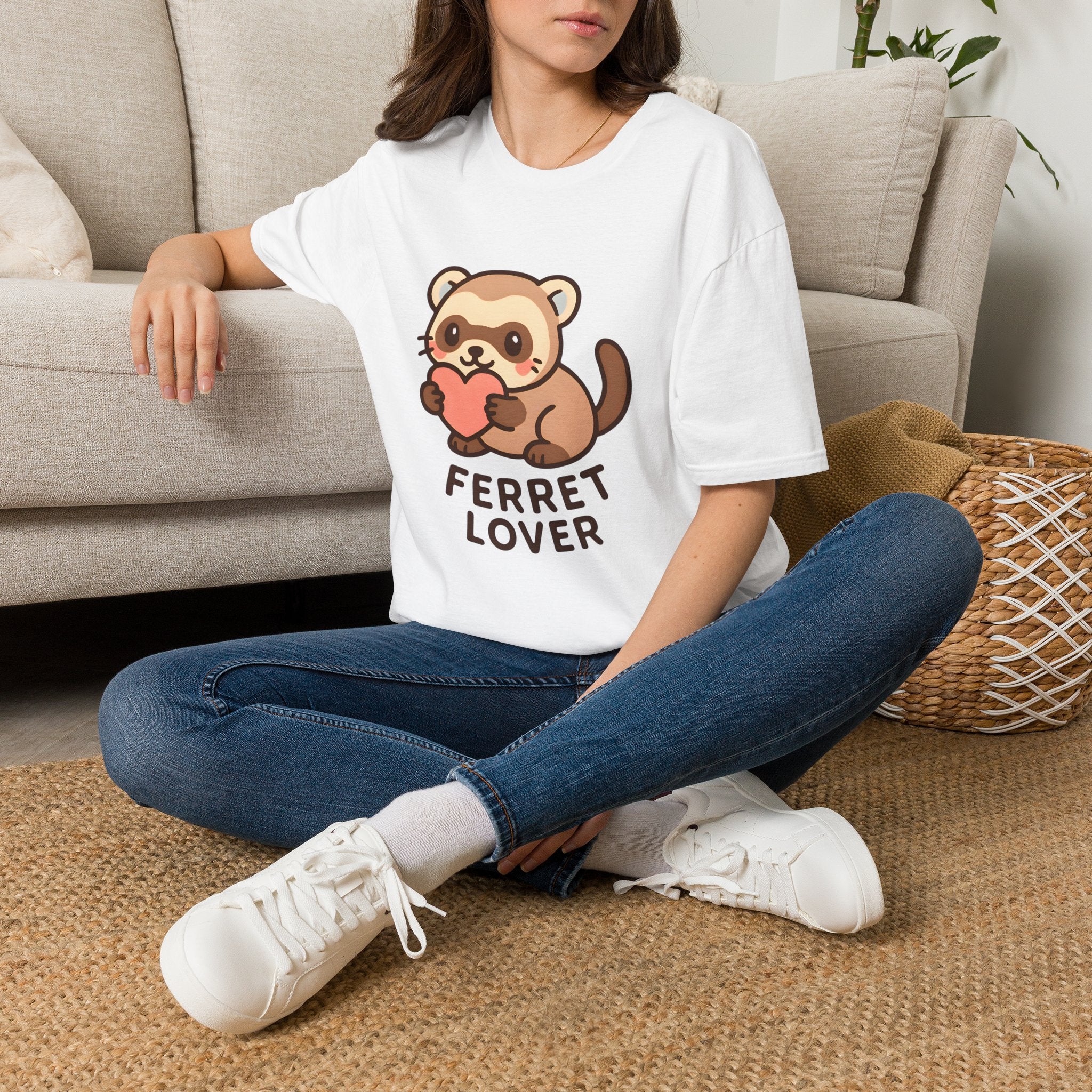 Ferret Lover T‑Shirt — Cute Cartoon Ferret Holding Heart Tee