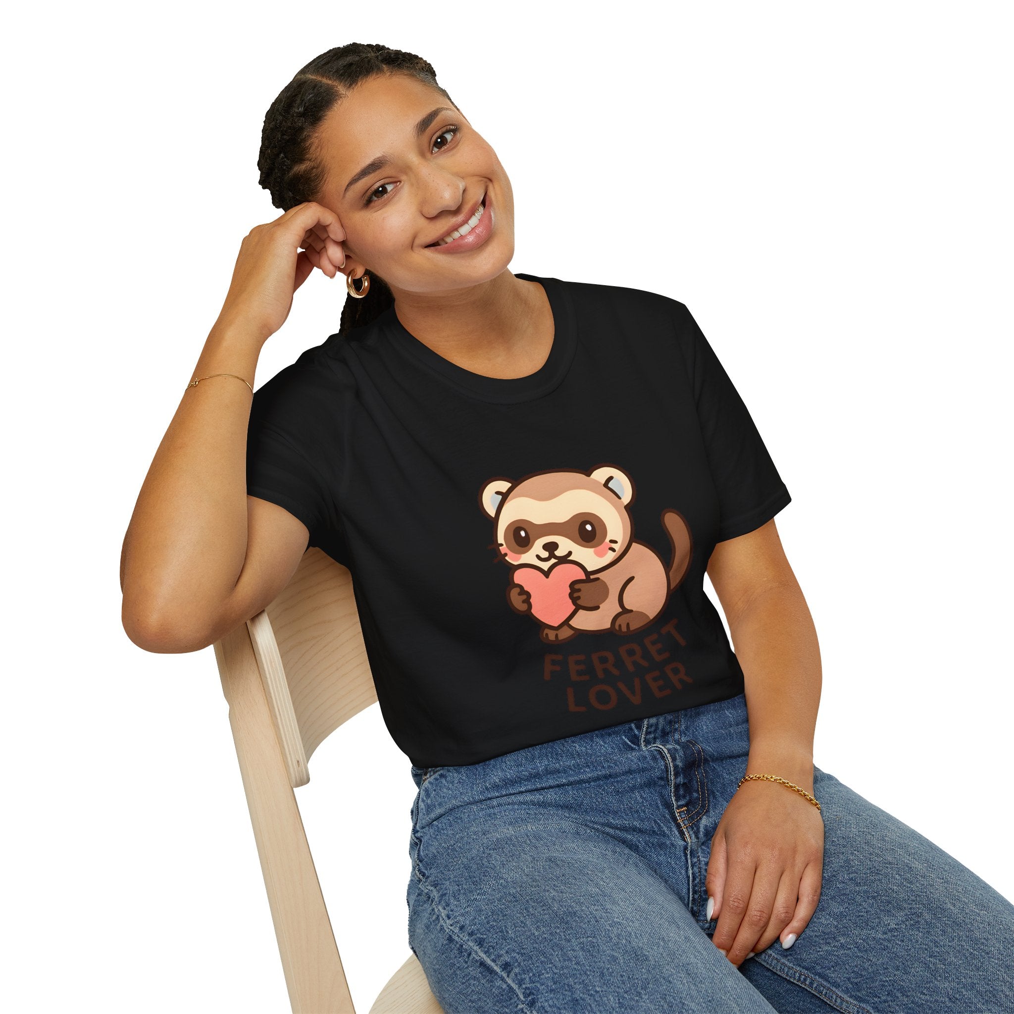 Ferret Lover T‑Shirt — Cute Cartoon Ferret Holding Heart Tee